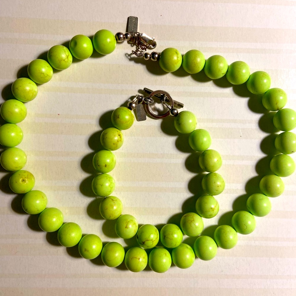 J Whitney Gaspeite Stone Beads Choker Necklace & Bracelet Set Sterling Closures